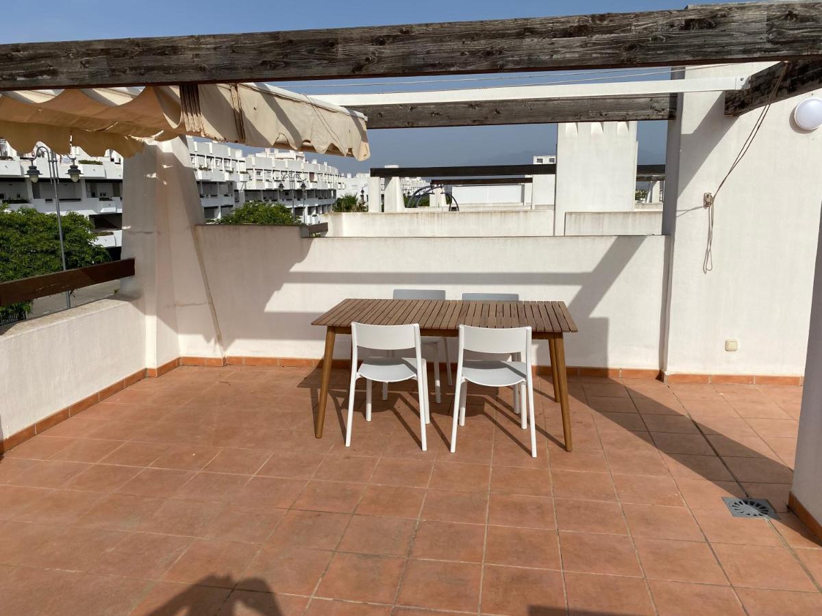 Appartement Avec Solarium Sur Golf Resort Алама де Мурсия Екстериор снимка
